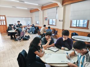 IMA PUCV desarrolla Tutorías Matemáticas 2026 fortaleciendo aprendizaje matemático y vocación docente